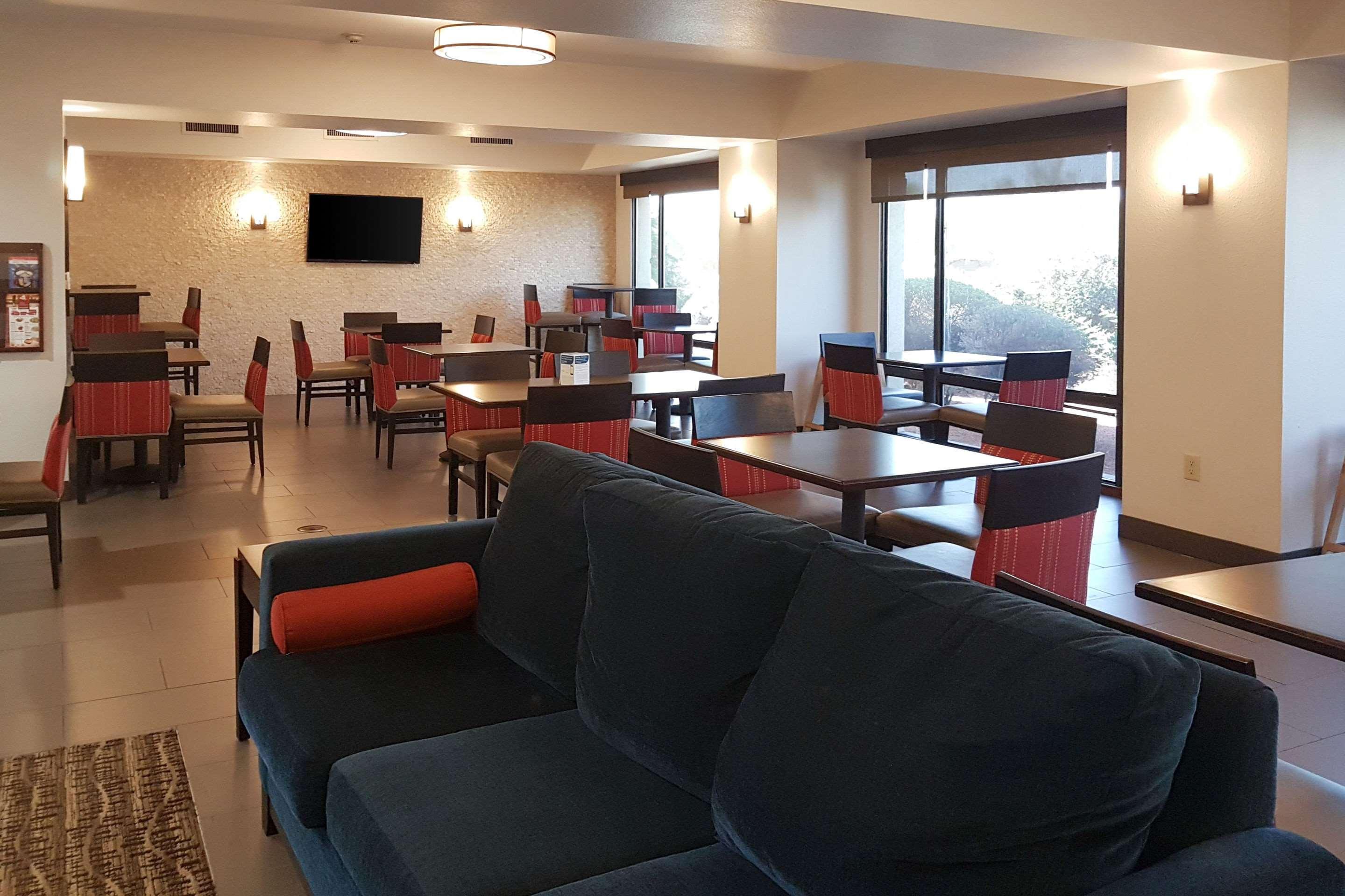 Comfort Inn I-10 West At 51St Ave Phoenix Buitenkant foto